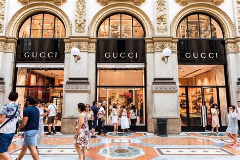 milan shopping italy avenue napoleon gucci|gucci italy.